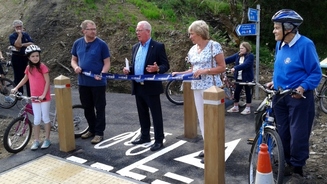 MSP Bruce Crawford open cycle path to Strathyre